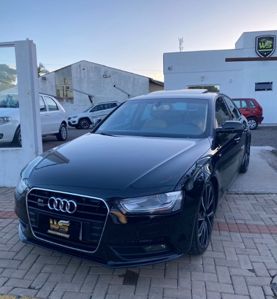 AUDI A4 2.0 16V TFSI 183/180CV MULTITRONIC C/TETO 2013/2013 WS MULTIMARCAS VENÂNCIO AIRES / Carros no Vale