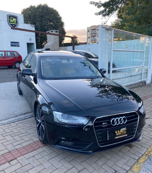 AUDI A4 2.0 16V TFSI 183/180CV MULTITRONIC C/TETO 2013/2013 WS MULTIMARCAS VENÂNCIO AIRES / Carros no Vale