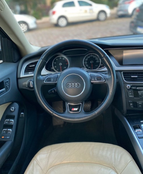 AUDI A4 2.0 16V TFSI 183/180CV MULTITRONIC C/TETO 2013/2013 WS MULTIMARCAS VENÂNCIO AIRES / Carros no Vale