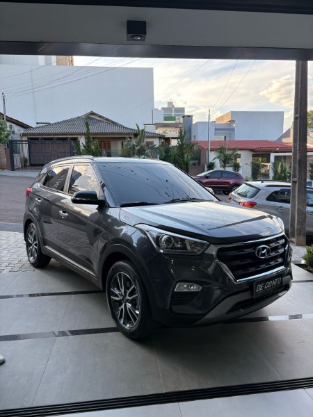 HYUNDAI CRETA 2.0 16V PRESTIGE /2018 DE CONTO AUTOMÓVEIS SARANDI / Carros no Vale