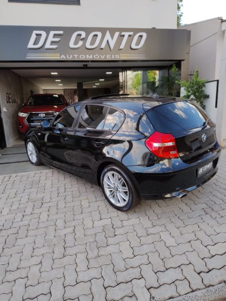 BMW 120i 2.0 /2012 DE CONTO AUTOMÓVEIS SARANDI / Carros no Vale