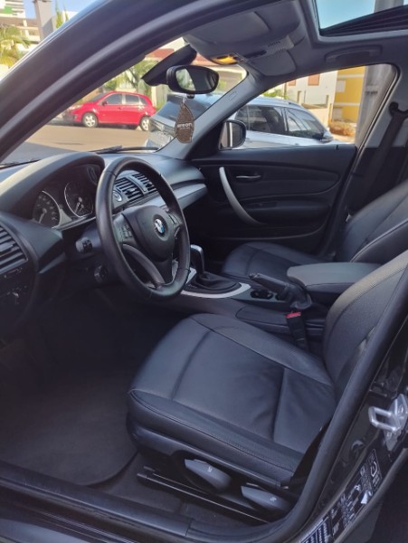 BMW 120i 2.0 /2012 DE CONTO AUTOMÓVEIS SARANDI / Carros no Vale