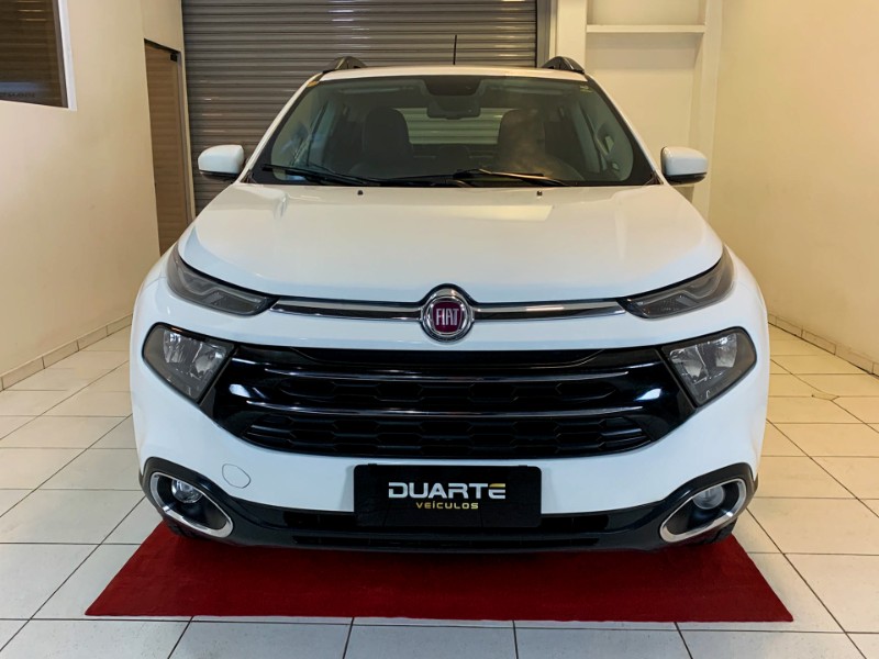 FIAT TORO 1.8 16V EVO FLEX FREEDOM AUTOMÁTICO 2016/2017 DUARTE VEÍCULOS PORTO ALEGRE / Carros no Vale