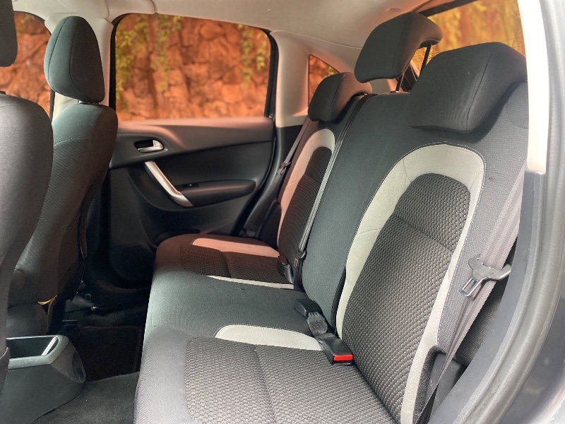 CITROEN C3 1.6 EXCLUSIVE 16V 2017/2018 ESTAÇÃO DO CARRO ESTRELA / Carros no Vale