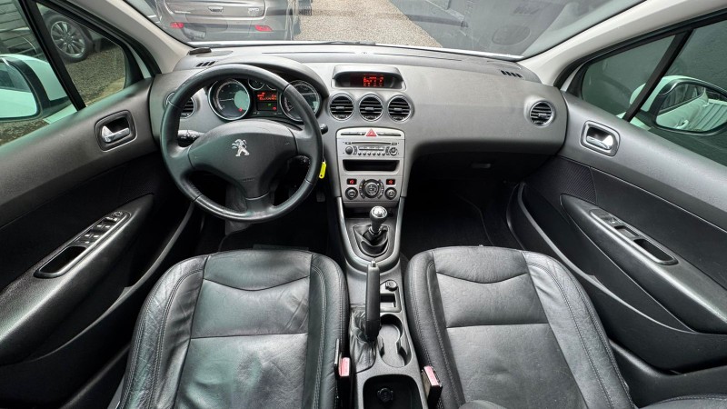 PEUGEOT 308 ALLURE 2.0 /2013 IDEAL VEÍCULOS LAJEADO / Carros no Vale