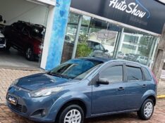FORD FIESTA 1.0 8V 2010/2011 AUTO SHOW SANTA CRUZ DO SUL / Carros no Vale