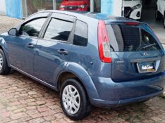 FORD FIESTA 1.0 8V 2010/2011 AUTO SHOW SANTA CRUZ DO SUL / Carros no Vale