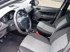 FORD FIESTA 1.0 8V 2010/2011 AUTO SHOW SANTA CRUZ DO SUL / Carros no Vale