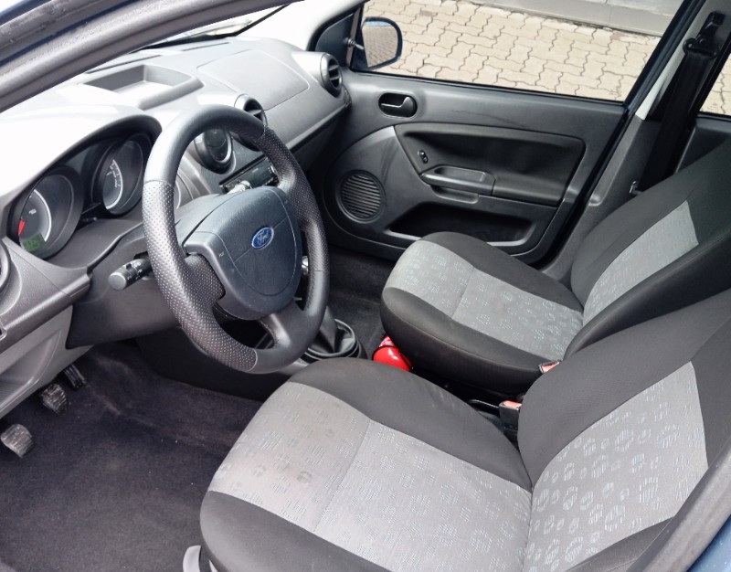 FORD FIESTA 1.0 8V - 2011