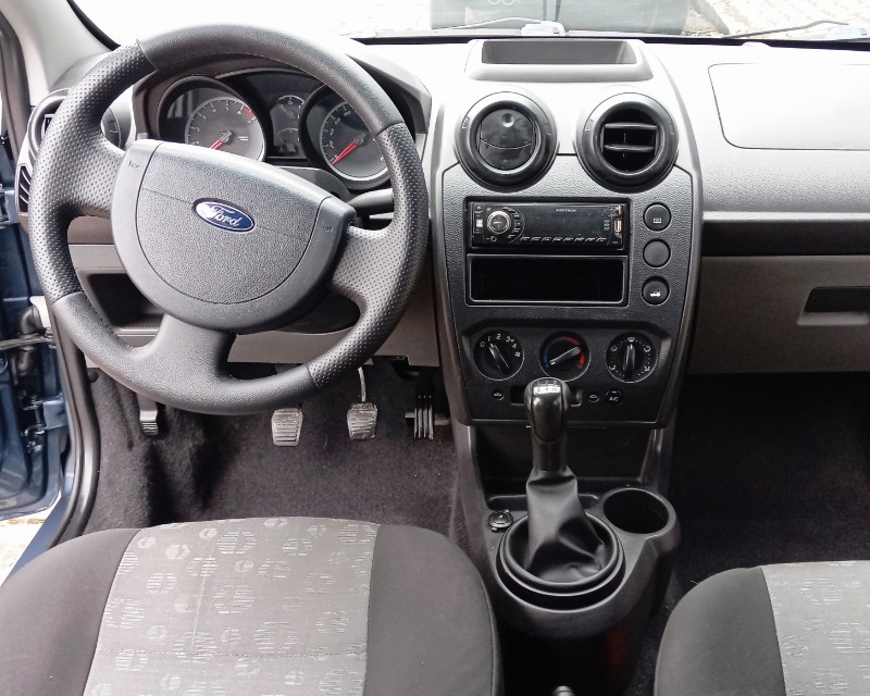 FORD FIESTA 1.0 8V - 2011