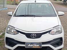 TOYOTA ETIOS 1.5 XS SEDAN 16V FLEX 4P AUTOMÁTICO 2017/2018 AUTO SHOW SANTA CRUZ DO SUL / Carros no Vale