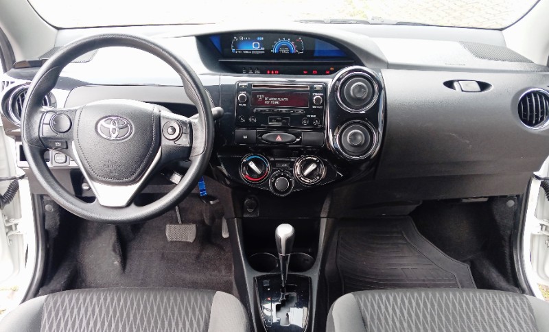 TOYOTA ETIOS 1.5 XS SEDAN 16V FLEX 4P AUTOMÁTICO - 2018