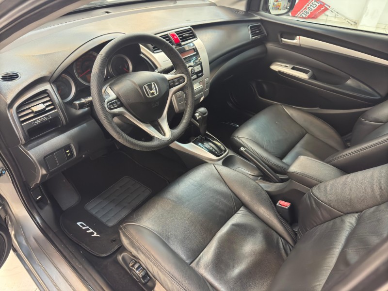 HONDA CITY EX 1.5 2012/2012 LUCAS AUTOMÓVEIS BOM RETIRO DO SUL / Carros no Vale