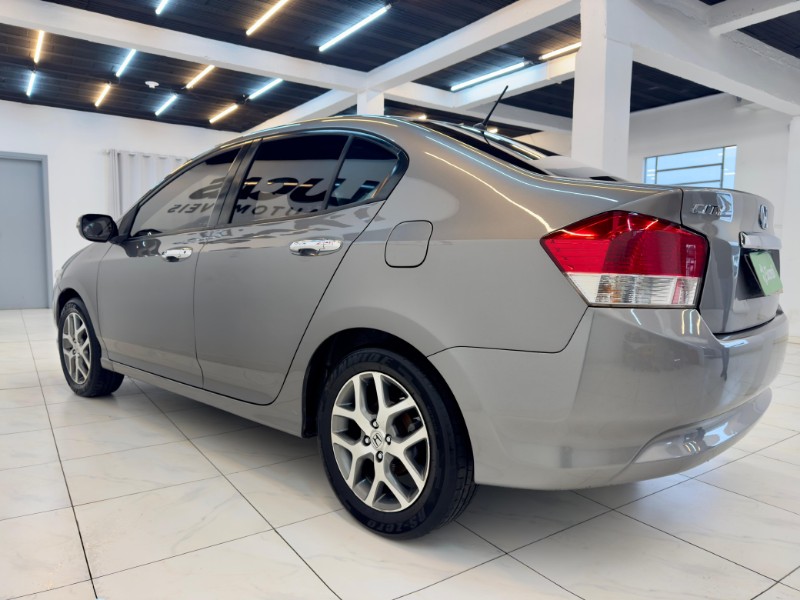 HONDA CITY EX 1.5 2012/2012 LUCAS AUTOMÓVEIS BOM RETIRO DO SUL / Carros no Vale