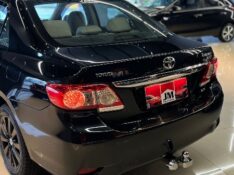 TOYOTA COROLLA 2.0 ALTIS 16V 2013/2013 JM AUTOMÓVEIS VENÂNCIO AIRES / Carros no Vale