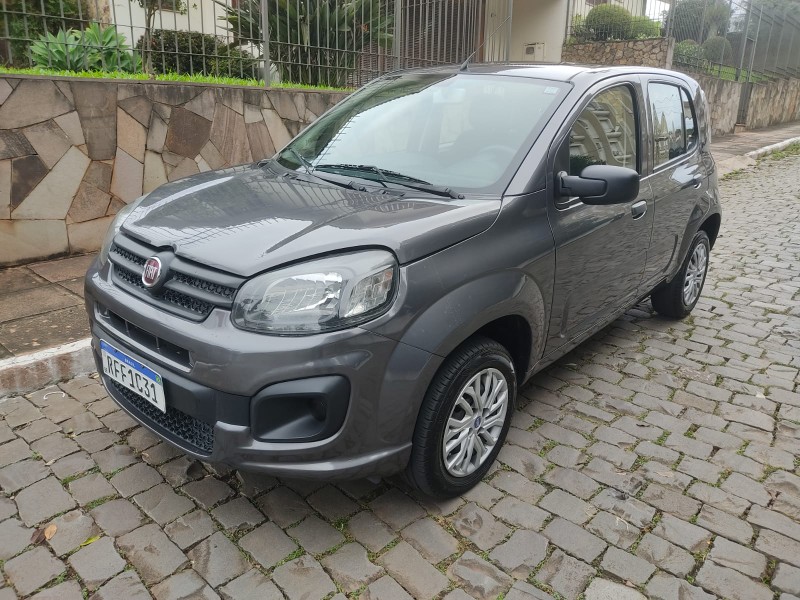 FIAT UNO ATRACTIVE 1.0 2020/2021 ALTERNATIVA VEÍCULOS LAJEADO / Carros no Vale