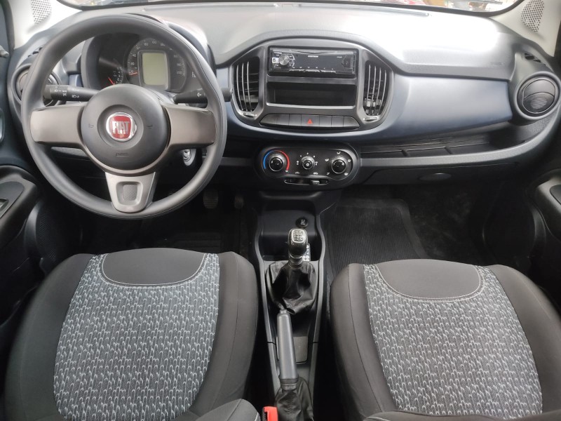 FIAT UNO ATRACTIVE 1.0 2020/2021 ALTERNATIVA VEÍCULOS LAJEADO / Carros no Vale