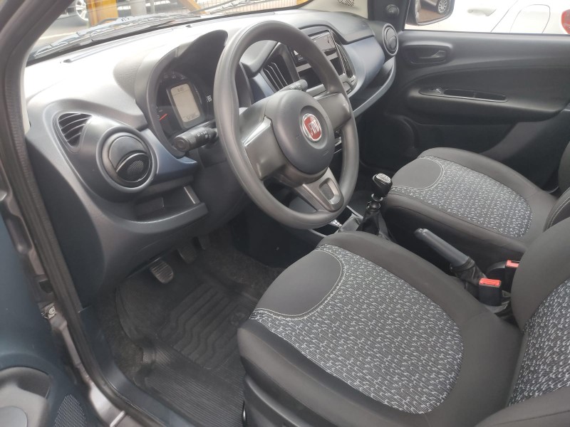 FIAT UNO ATRACTIVE 1.0 2020/2021 ALTERNATIVA VEÍCULOS LAJEADO / Carros no Vale