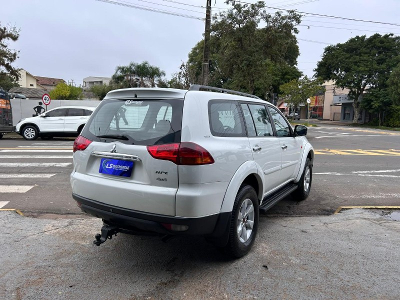 MITSUBISHI PAJERO DAKAR HPE 3.2 4X4 T.I DIES 2012/2012 LS MULTIMARCAS VENÂNCIO AIRES / Carros no Vale