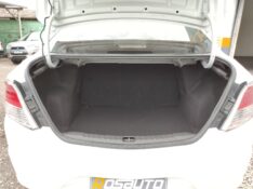 CHEVROLET PRISMA 1.0 JOY 2017/2017 ROSAUTO VEÍCULOS VENÂNCIO AIRES / Carros no Vale