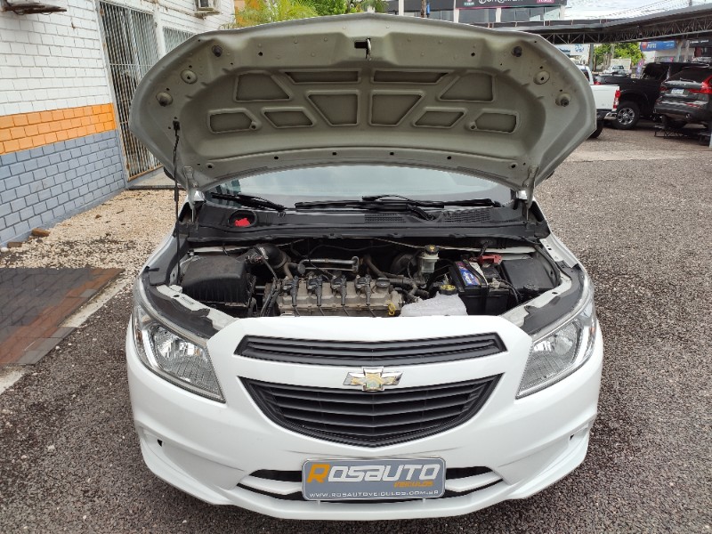 CHEVROLET PRISMA 1.0 JOY 2017/2017 ROSAUTO VEÍCULOS VENÂNCIO AIRES / Carros no Vale
