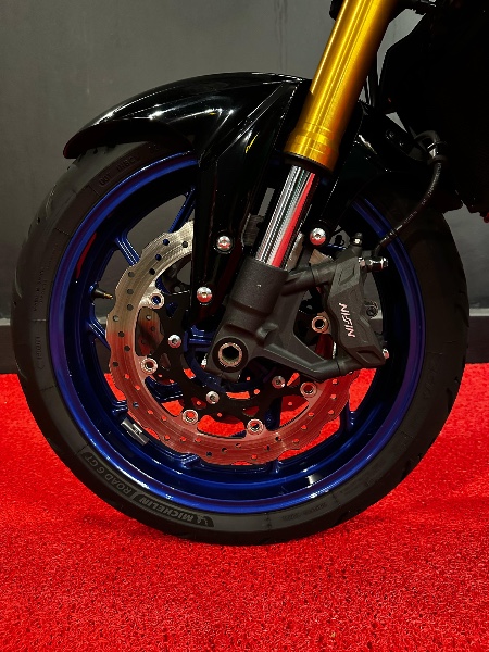 SUZUKI MOTOS GSX 750 F /2024 EXCLUSIVO VEÍCULOS SANTA CRUZ DO SUL / Carros no Vale