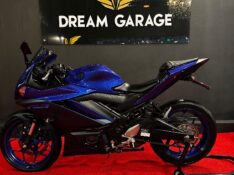 YAMAHA YZF-R3 /2023 EXCLUSIVO VEÍCULOS SANTA CRUZ DO SUL / Carros no Vale