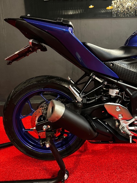 YAMAHA YZF-R3 /2023 EXCLUSIVO VEÍCULOS SANTA CRUZ DO SUL / Carros no Vale