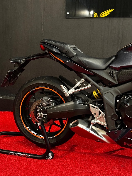 HONDA MOTOS CBR 650 F /2021 EXCLUSIVO VEÍCULOS SANTA CRUZ DO SUL / Carros no Vale