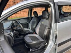 CHEVROLET SPIN ACTIV 1.8 8V ECONO.FLEX 2019/2020 LS MULTIMARCAS VENÂNCIO AIRES / Carros no Vale