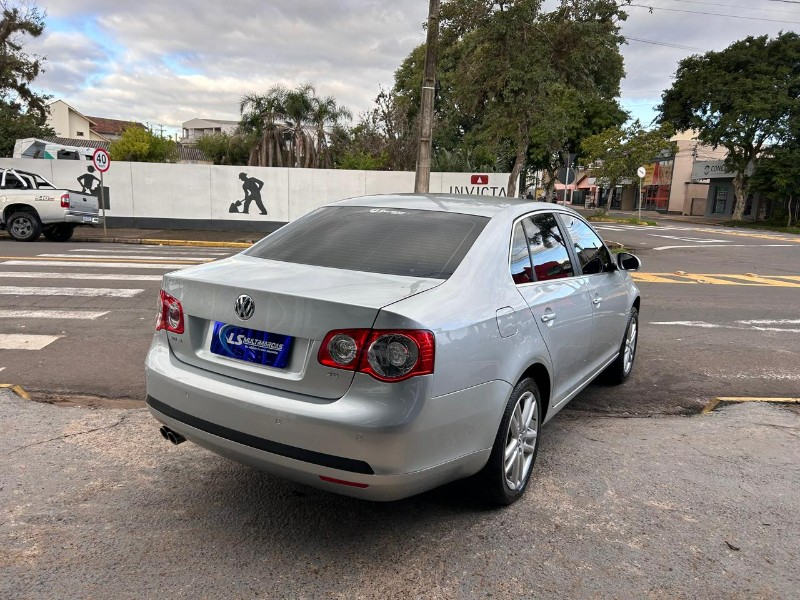 VOLKSWAGEN JETTA 2.5 20V 150/170CV TIPTRONIC 2009/2009 LS MULTIMARCAS VENÂNCIO AIRES / Carros no Vale