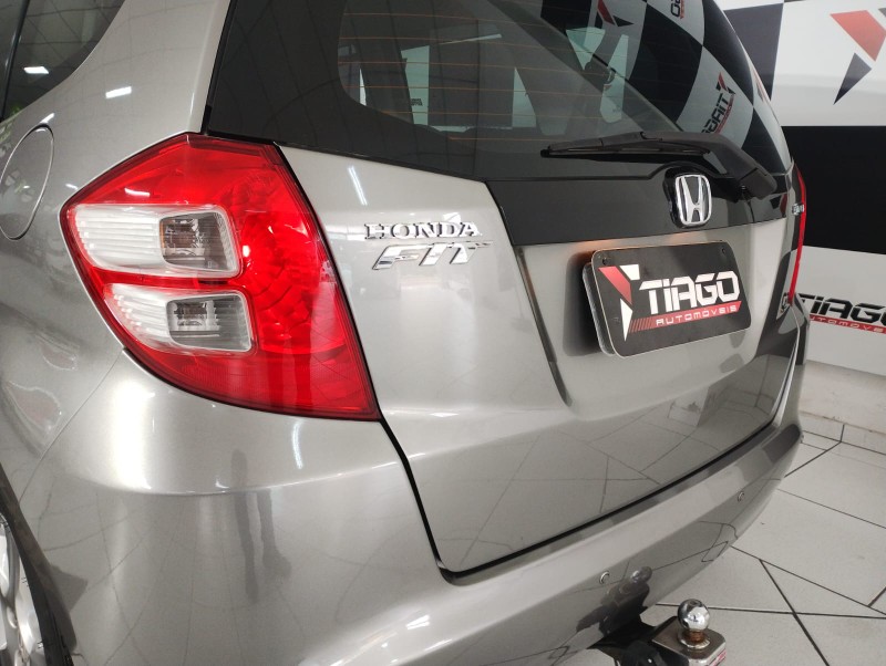 HONDA FIT LX 1.4/ 1.4 FLEX 8V/16V 5P MEC. 2009/2009 TIAGO AUTOMÓVEIS VENÂNCIO AIRES / Carros no Vale