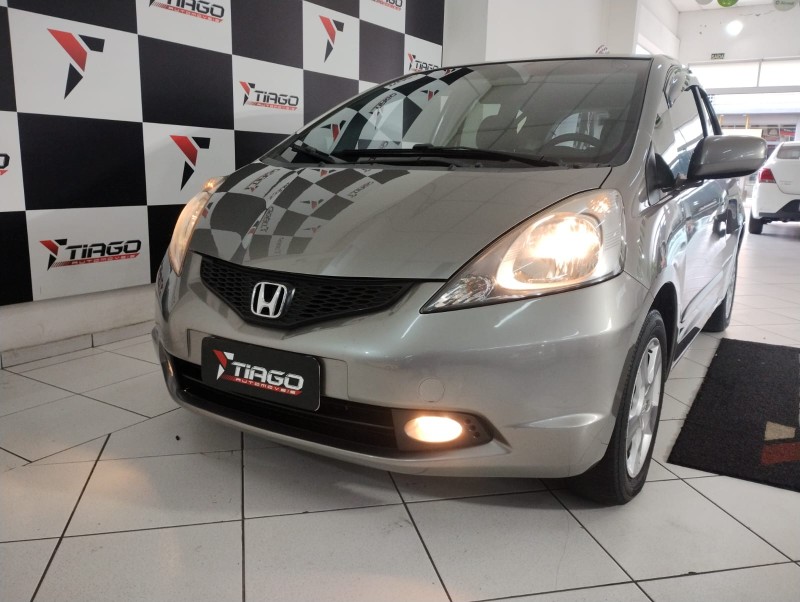 HONDA FIT LX 1.4/ 1.4 FLEX 8V/16V 5P MEC. 2009/2009 TIAGO AUTOMÓVEIS VENÂNCIO AIRES / Carros no Vale