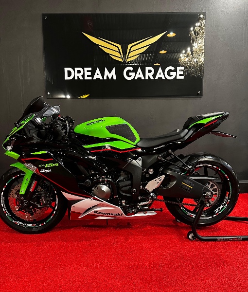 KAWASAKI NINJA ZX 6R 636CC /2022 EXCLUSIVO VEÍCULOS SANTA CRUZ DO SUL / Carros no Vale