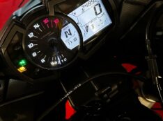 KAWASAKI NINJA ZX 6R 636CC /2022 EXCLUSIVO VEÍCULOS SANTA CRUZ DO SUL / Carros no Vale