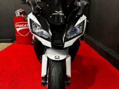 KAWASAKI ZX 10 R NINJA /2014 EXCLUSIVO VEÍCULOS SANTA CRUZ DO SUL / Carros no Vale