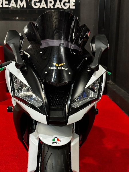 KAWASAKI ZX 10 R NINJA /2014 EXCLUSIVO VEÍCULOS SANTA CRUZ DO SUL / Carros no Vale