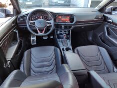 VOLKSWAGEN JETTA 2.0 16V TSI GLI 350 GASOLINA 4P AUTOMÁTICO 2024/2024 ROSAUTO VEÍCULOS VENÂNCIO AIRES / Carros no Vale