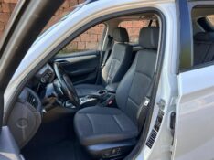 BMW X1 SDRIVE 20I 2.0/2.0 TB ACTI.FLEX AUT. 2015/2015 LS MULTIMARCAS VENÂNCIO AIRES / Carros no Vale
