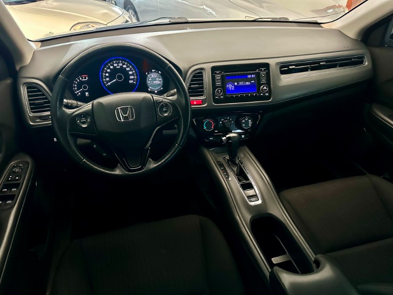 HONDA HR-V EX 1.8 2015/2016 SÉTIMA VEÍCULOS GUAPORÉ / Carros no Vale
