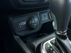 JEEP RENEGADE S T270 1.3 TB 4X4 2022/2023 SÉTIMA VEÍCULOS GUAPORÉ / Carros no Vale