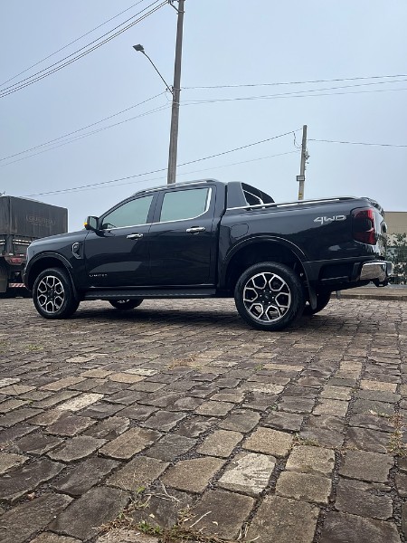 FORD RANGER 3.0 V6 LIMITED CD TURBO 4X4 2024/2024 BOSCO AUTOMÓVEIS GUAPORÉ / Carros no Vale