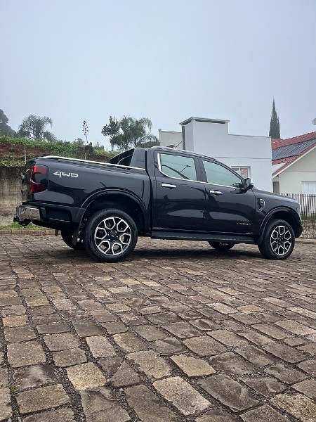 FORD RANGER 3.0 V6 LIMITED CD TURBO 4X4 2024/2024 BOSCO AUTOMÓVEIS GUAPORÉ / Carros no Vale