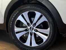 KIA SPORTAGE 2.0 LX 2012/2013 JM AUTOMÓVEIS VENÂNCIO AIRES / Carros no Vale
