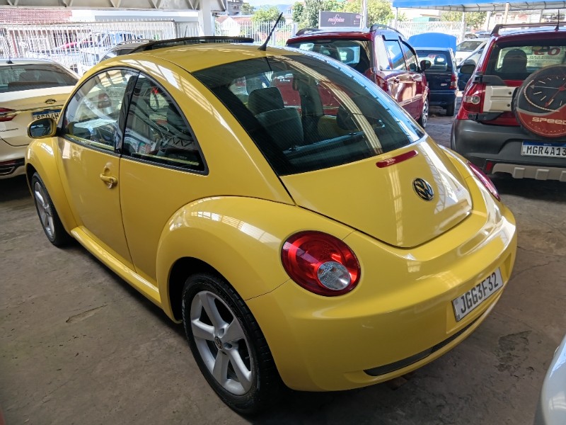VOLKSWAGEN NEW BEETLE 2.0 MI 8V 2007/2007 SCHAEFER AUTOMÓVEIS TEUTÔNIA / Carros no Vale