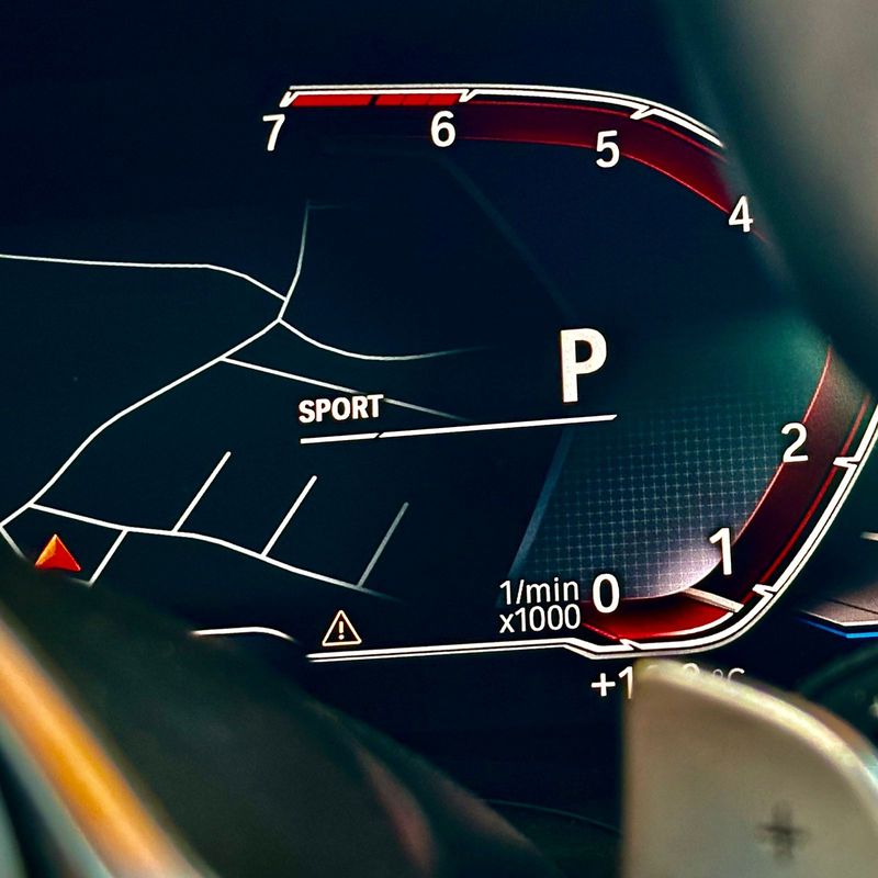 Bmw 320i 2020/2020 DL MOTORS LAJEADO / Carros no Vale