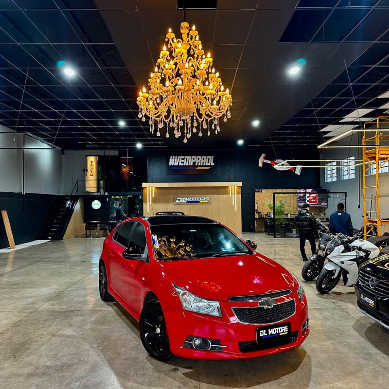 Chevrolet Cruze Lt Hb 2013/2014 DL MOTORS LAJEADO / Carros no Vale