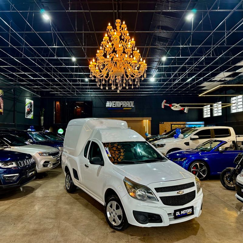 Chevrolet Montana Engesig Furg 2012/2013 DL MOTORS LAJEADO / Carros no Vale