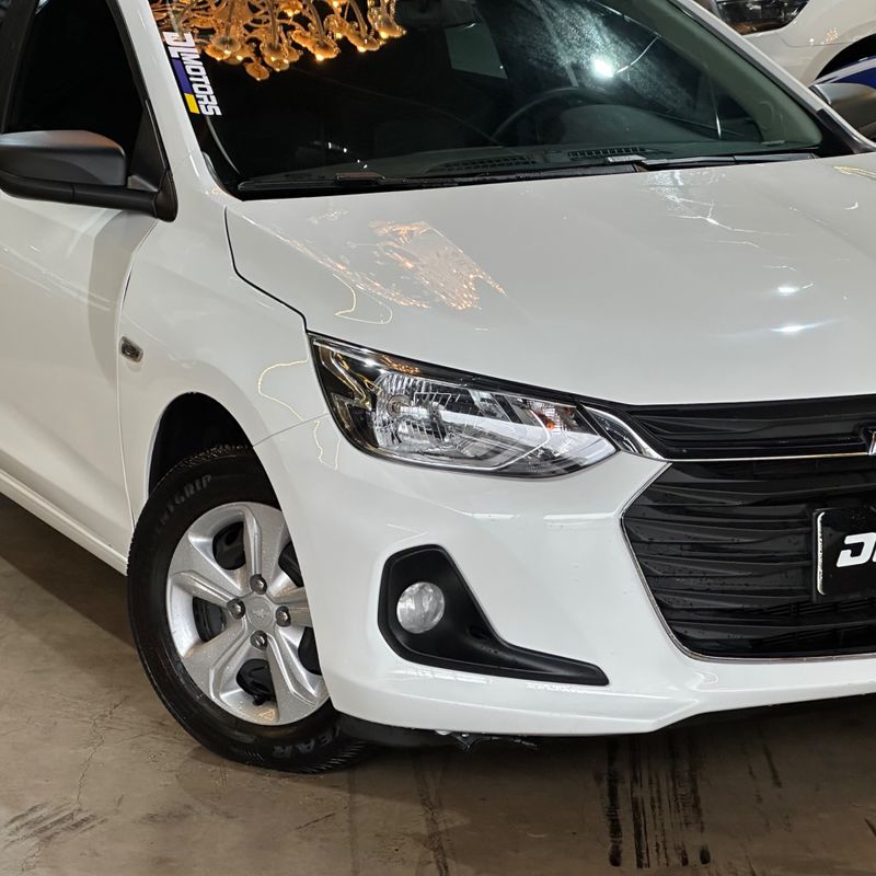 Chevrolet Onix 10 Hb 2024/2024 DL MOTORS LAJEADO / Carros no Vale