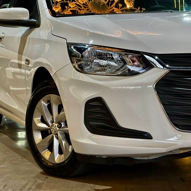 Chevrolet Onix Plus 10tmt Lt1 2020/2021 DL MOTORS LAJEADO / Carros no Vale